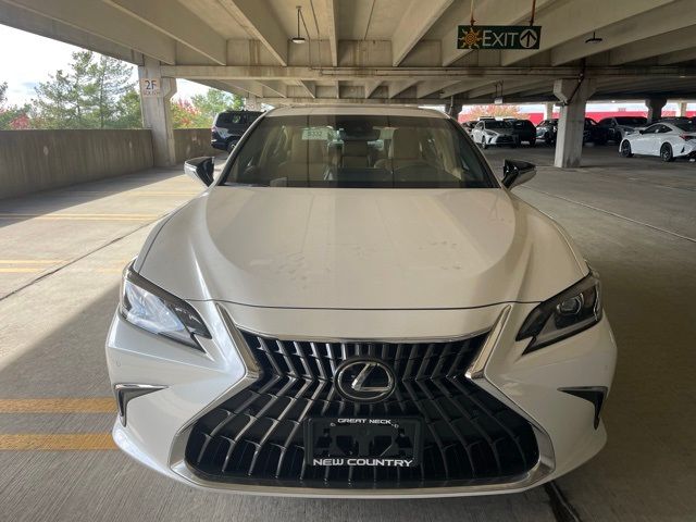 2025 Lexus ES 350