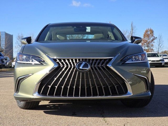 2025 Lexus ES 350