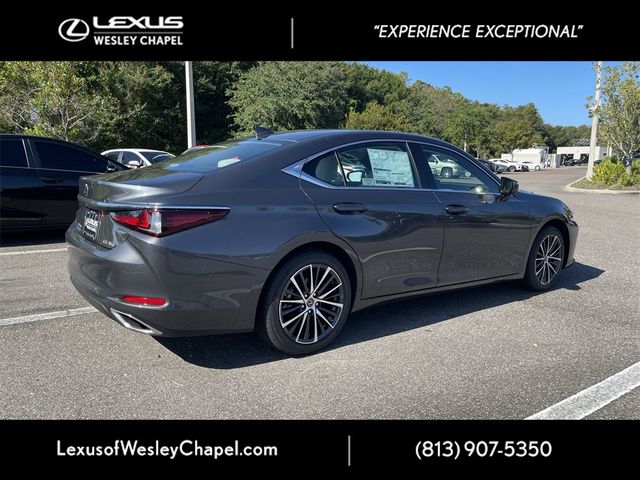 2025 Lexus ES 350