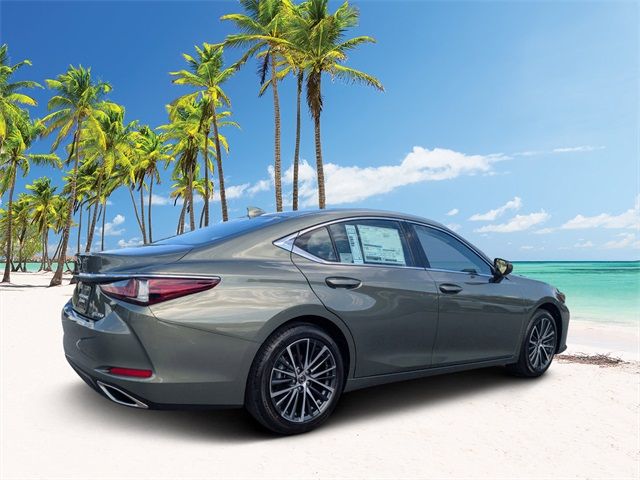 2025 Lexus ES 350