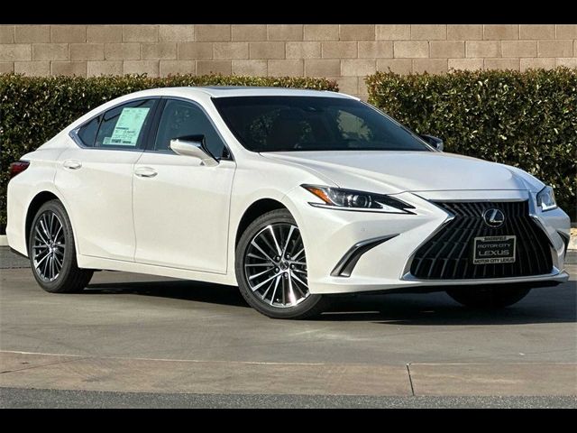 2025 Lexus ES 350