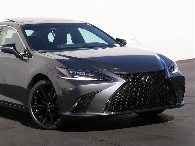 2025 Lexus ES 350