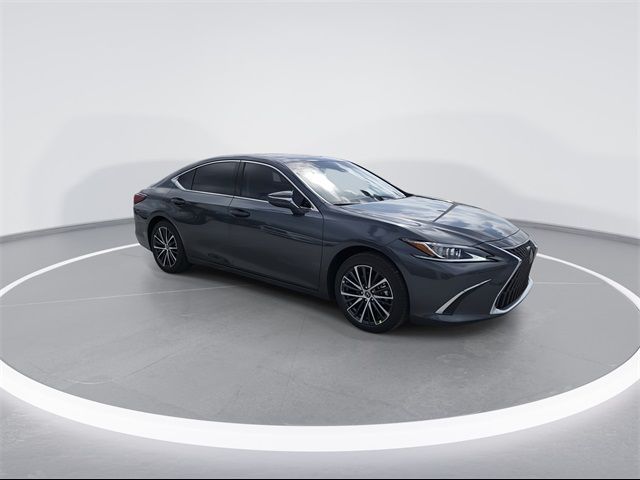 2025 Lexus ES 350