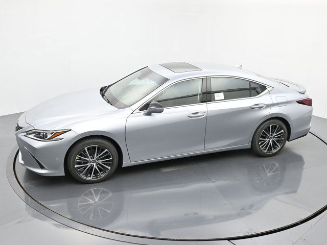 2025 Lexus ES 350