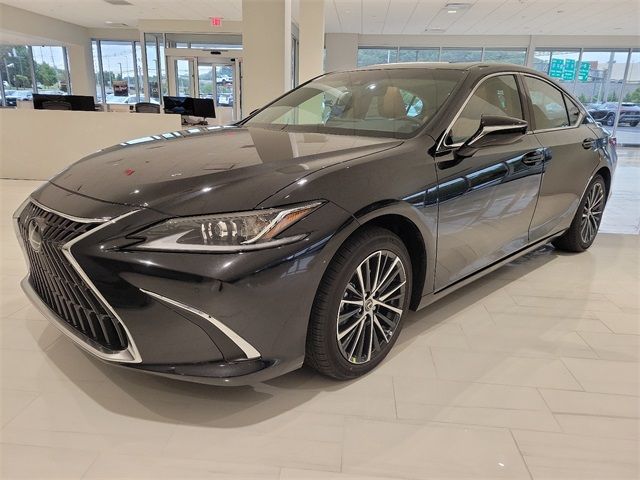 2025 Lexus ES 350