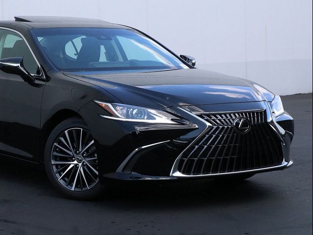 2025 Lexus ES 350