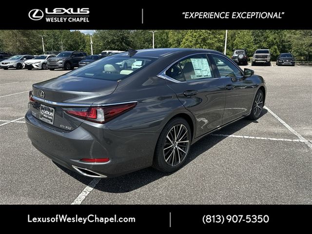 2025 Lexus ES 350