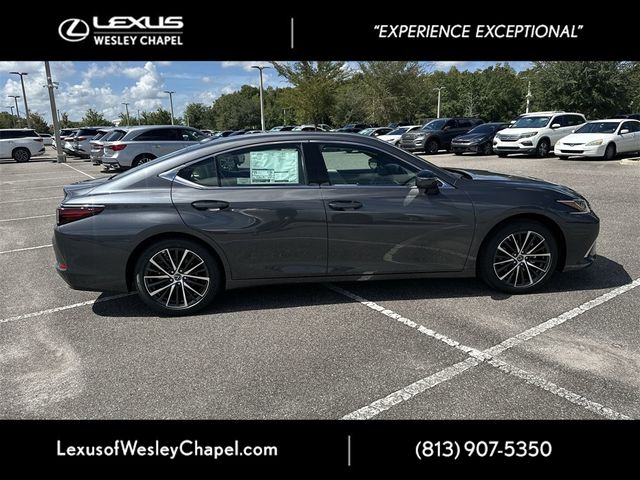 2025 Lexus ES 350