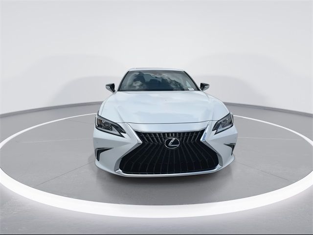 2025 Lexus ES 350