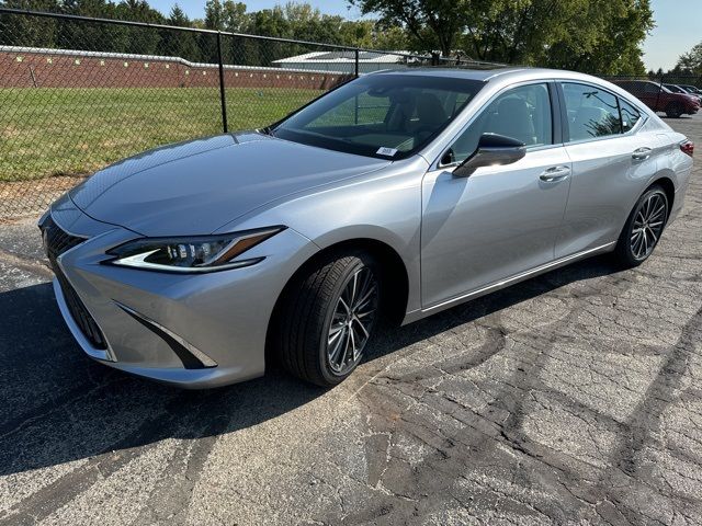 2025 Lexus ES 350