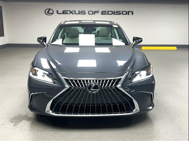 2025 Lexus ES 350