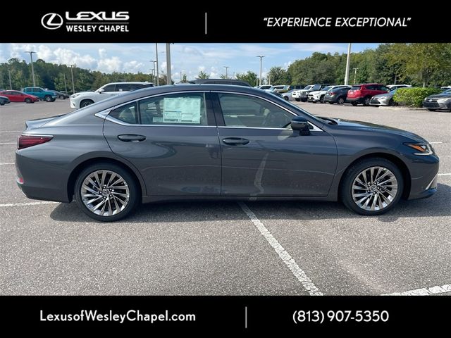 2025 Lexus ES 350 Ultra Luxury