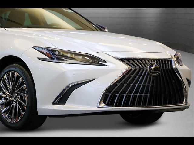 2025 Lexus ES 350 Ultra Luxury