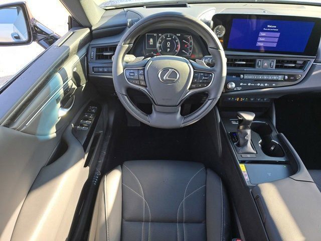 2025 Lexus ES 350 Ultra Luxury