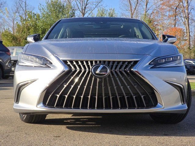 2025 Lexus ES 350 Ultra Luxury