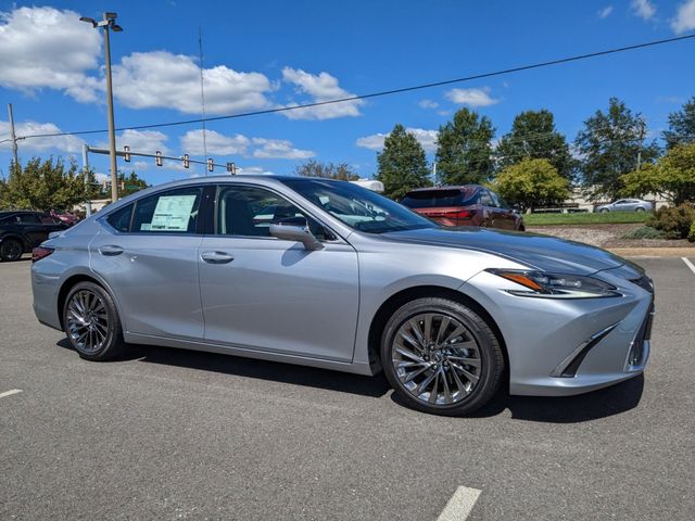 2025 Lexus ES 350 Ultra Luxury