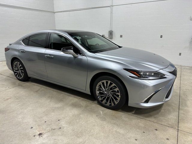 2025 Lexus ES 350 Ultra Luxury