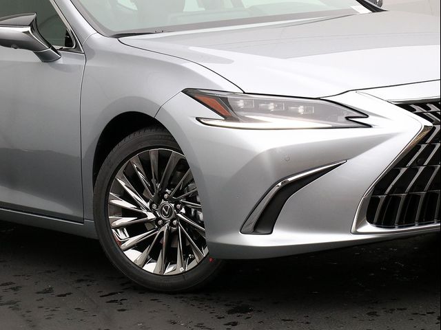 2025 Lexus ES 350 Ultra Luxury