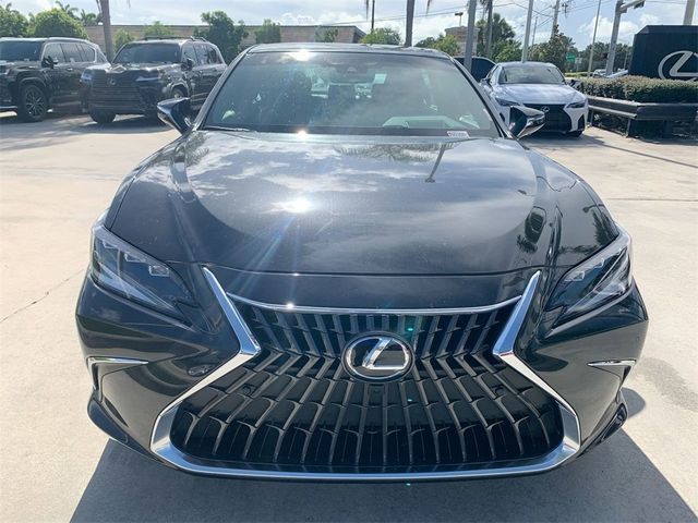 2025 Lexus ES 350 Ultra Luxury