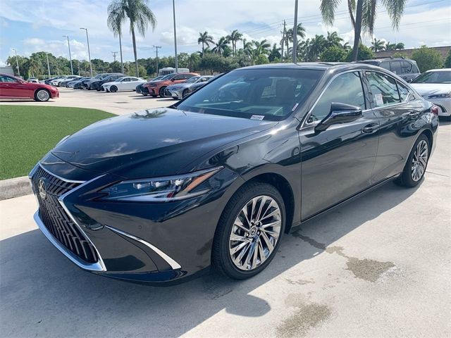 2025 Lexus ES 350 Ultra Luxury