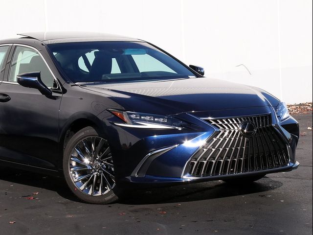 2025 Lexus ES 350 Ultra Luxury