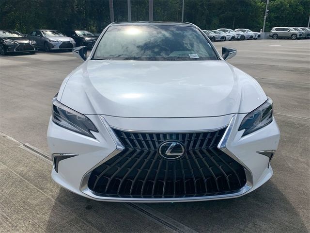 2025 Lexus ES 350 Ultra Luxury