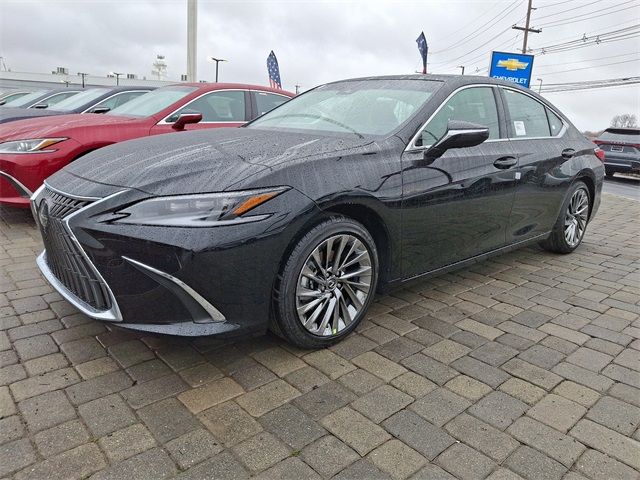 2025 Lexus ES 350 Ultra Luxury