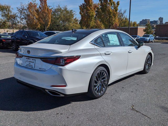 2025 Lexus ES 350 Ultra Luxury