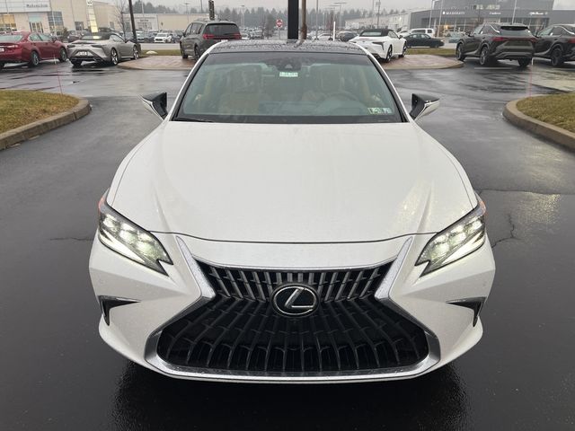 2025 Lexus ES 350 Ultra Luxury