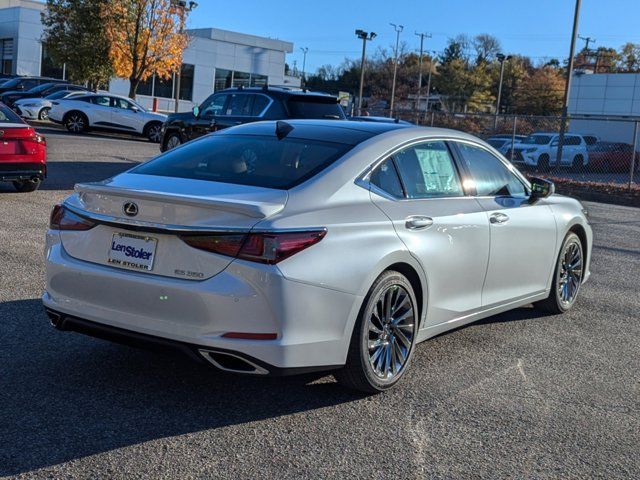 2025 Lexus ES 350 Ultra Luxury