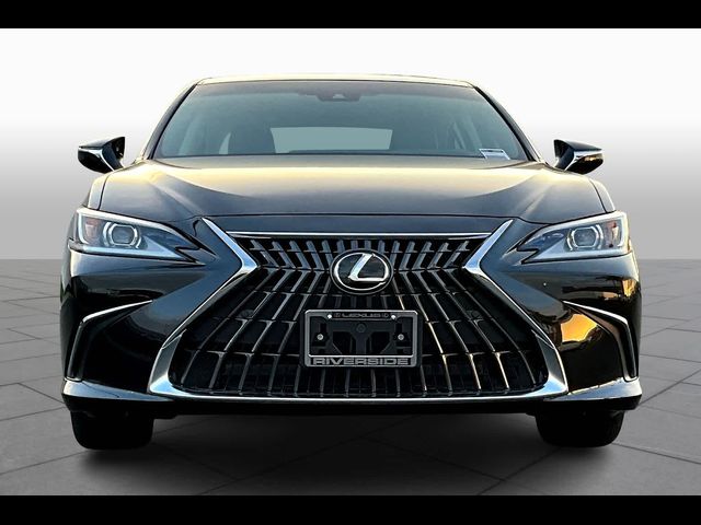 2025 Lexus ES 300h