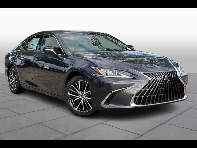 2025 Lexus ES 300h