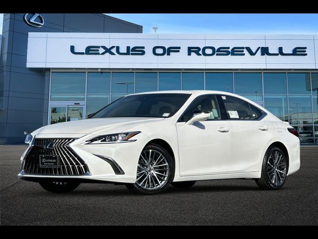 2025 Lexus ES 300h