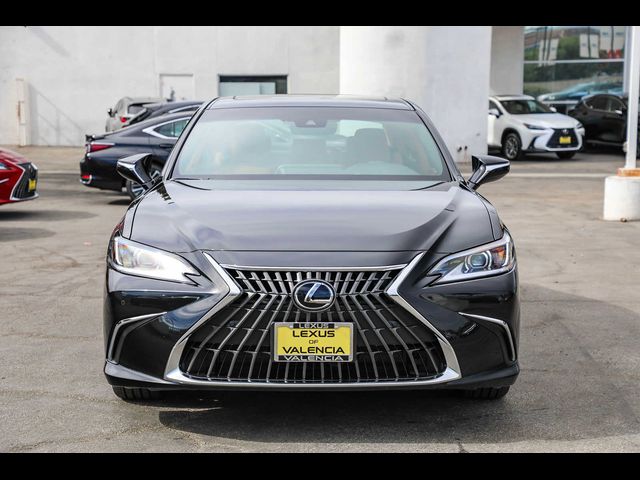 2025 Lexus ES 300h