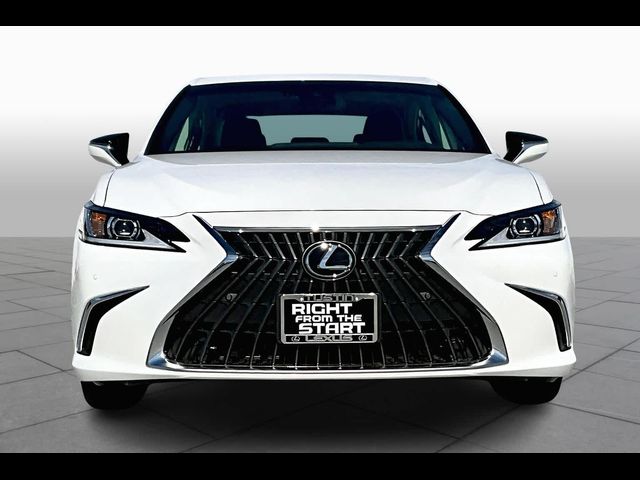 2025 Lexus ES 300h