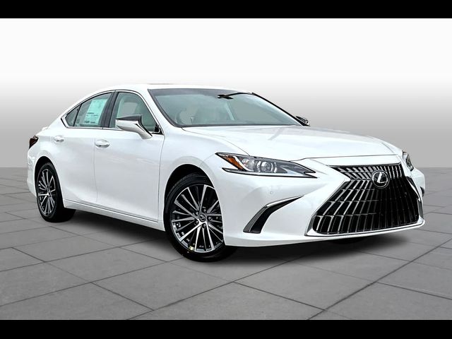 2025 Lexus ES 300h