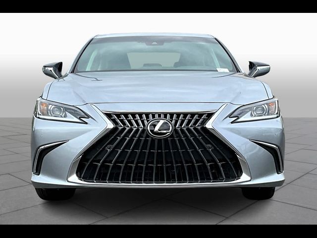 2025 Lexus ES 300h