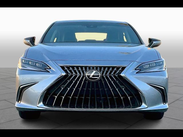 2025 Lexus ES 300h