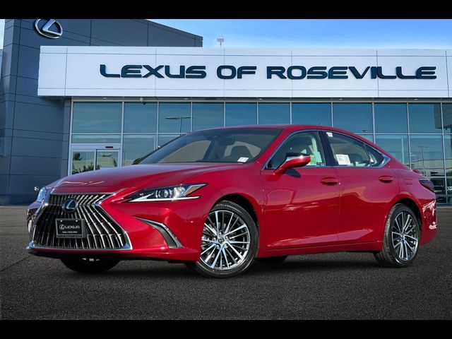 2025 Lexus ES 300h