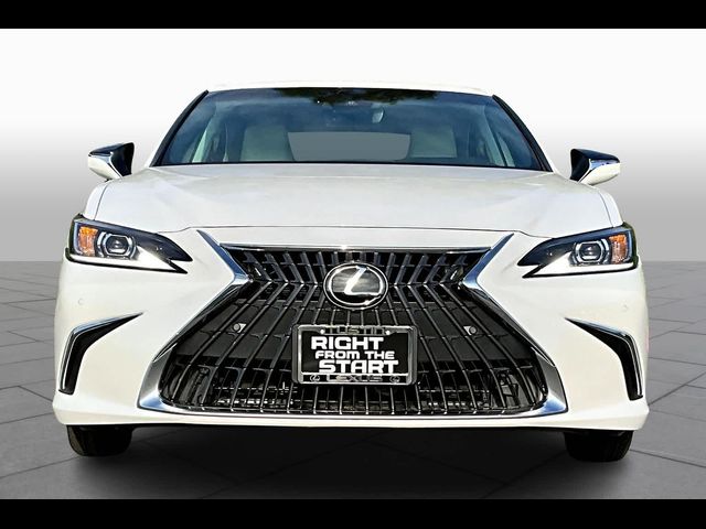 2025 Lexus ES 300h