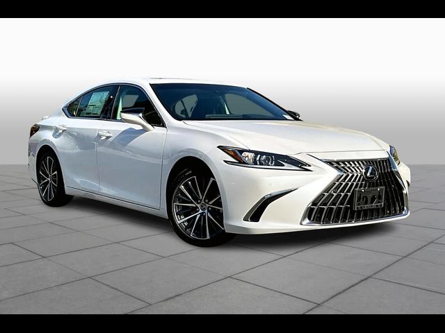 2025 Lexus ES 300h