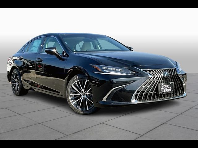 2025 Lexus ES 300h