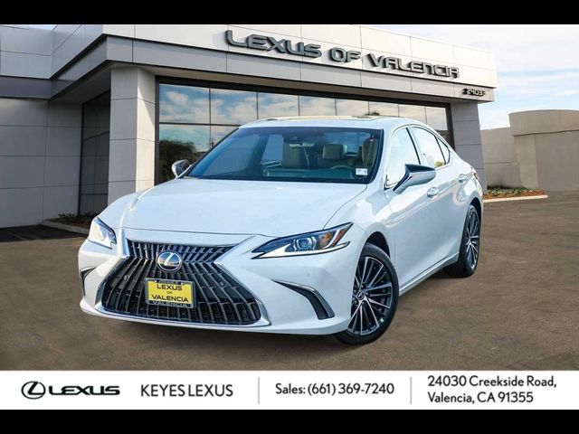 2025 Lexus ES 300h