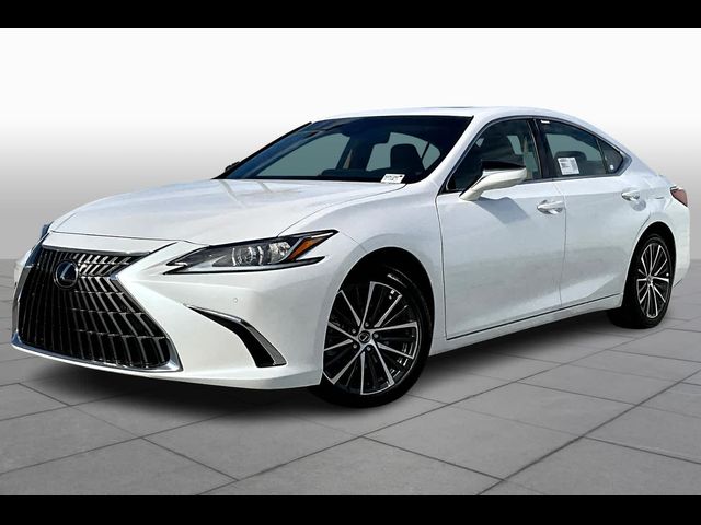 2025 Lexus ES 300h