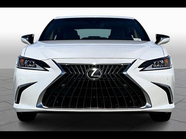 2025 Lexus ES 300h