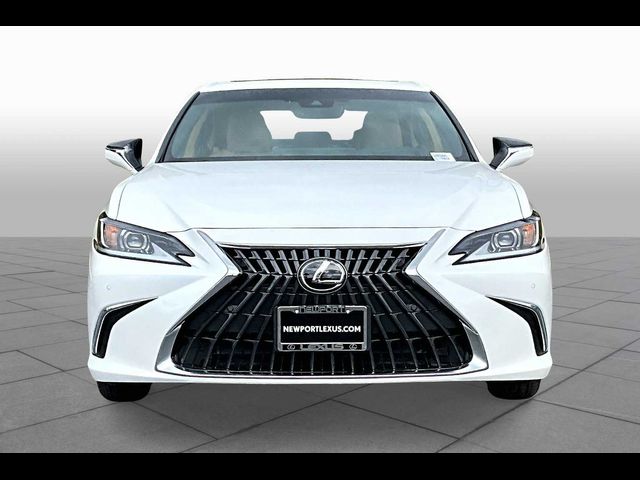 2025 Lexus ES 300h