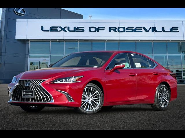 2025 Lexus ES 300h