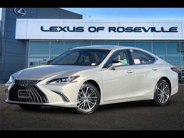 2025 Lexus ES 300h