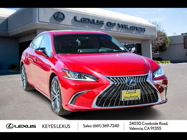 2025 Lexus ES 300h