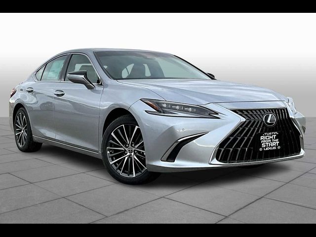 2025 Lexus ES 300h